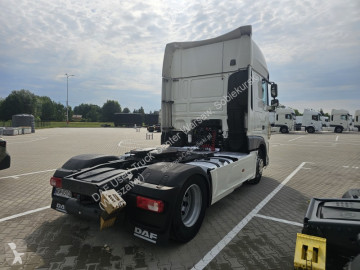 Tracteur DAF 480 XF FT 4X2