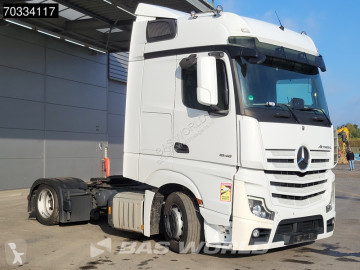 Tractor Mercedes