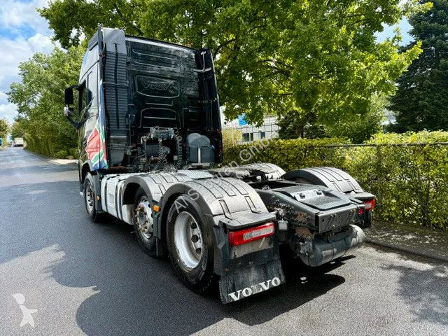 Cabeza tractora Volvo 460...