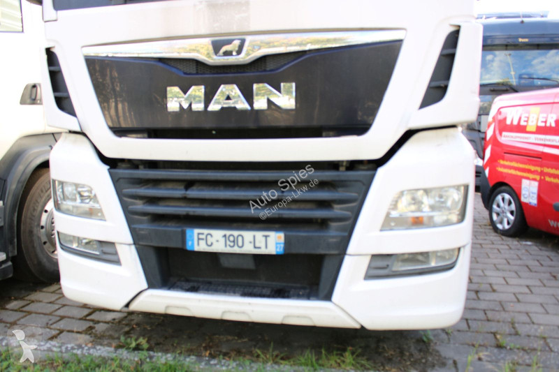Nyergesvontató MAN 18.460 * 693*331 km* EURO 6*