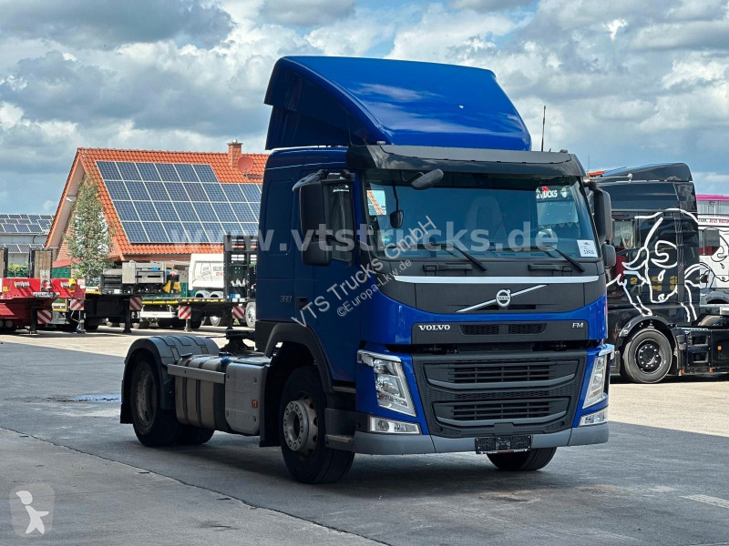 Cabeza tractora Volvo 380 4x2 BL Navi / LED /...