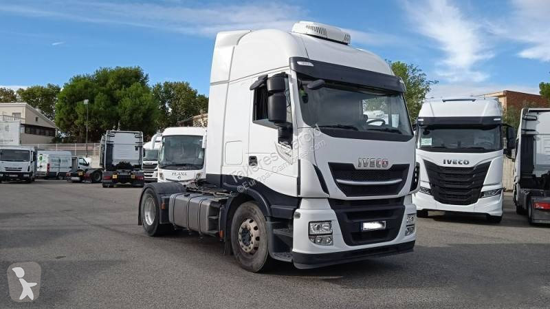 Cabeza tractora Iveco