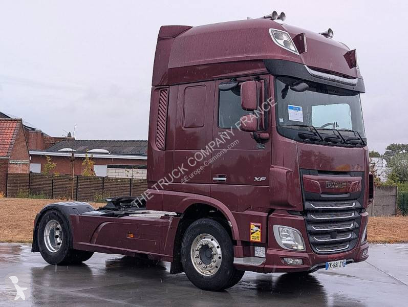 Cabeza tractora DAF
