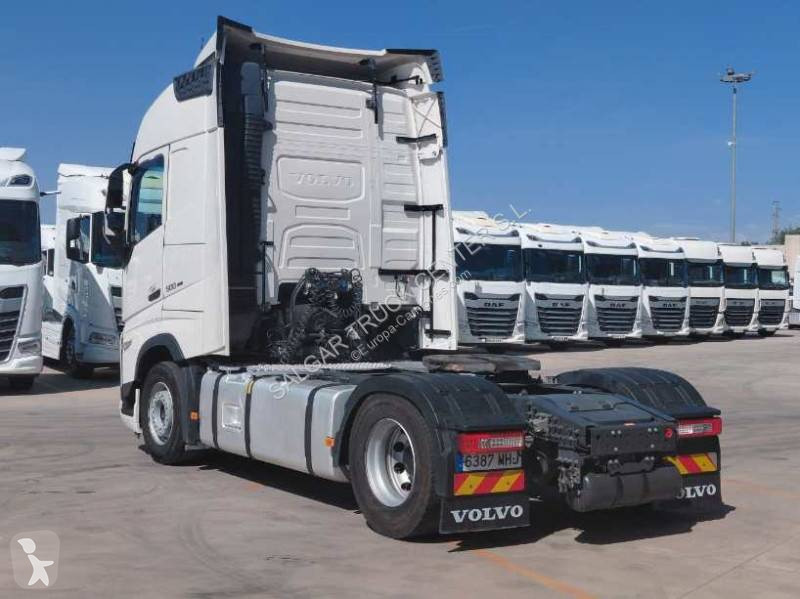 Cabeza tractora Volvo
