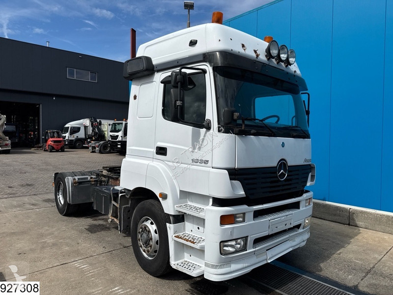 Mercedes 1835 Manual transmission, PTO tractor...