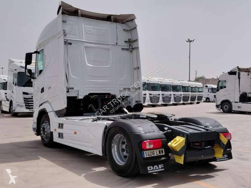 Cabeza tractora DAF
