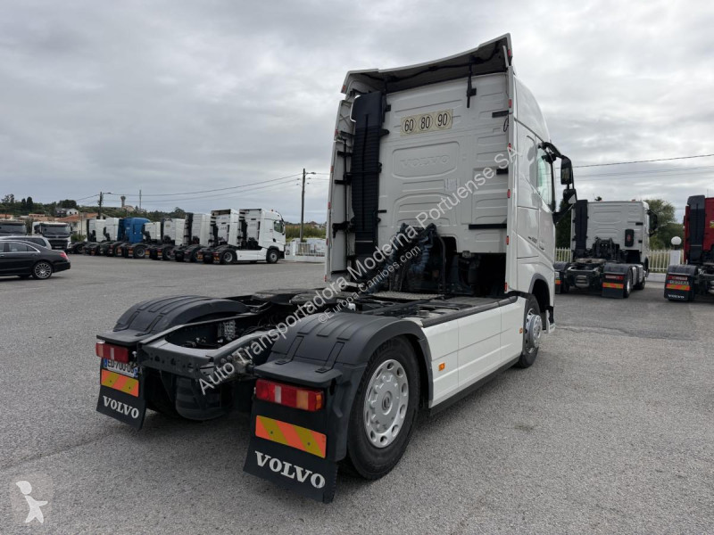 Tracteur Volvo 500