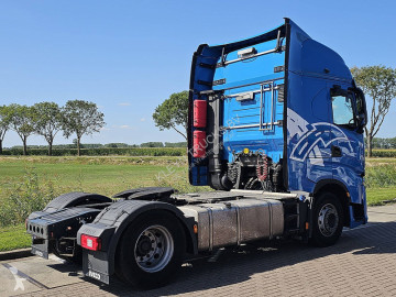Tracteur Iveco