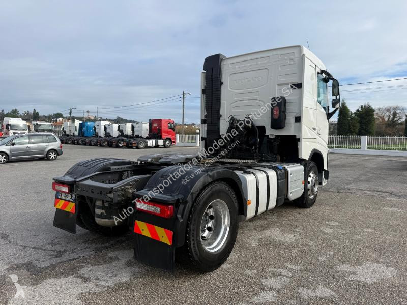 Tracteur Volvo 500