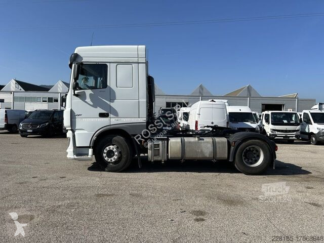 Tratores DAF 530 FT