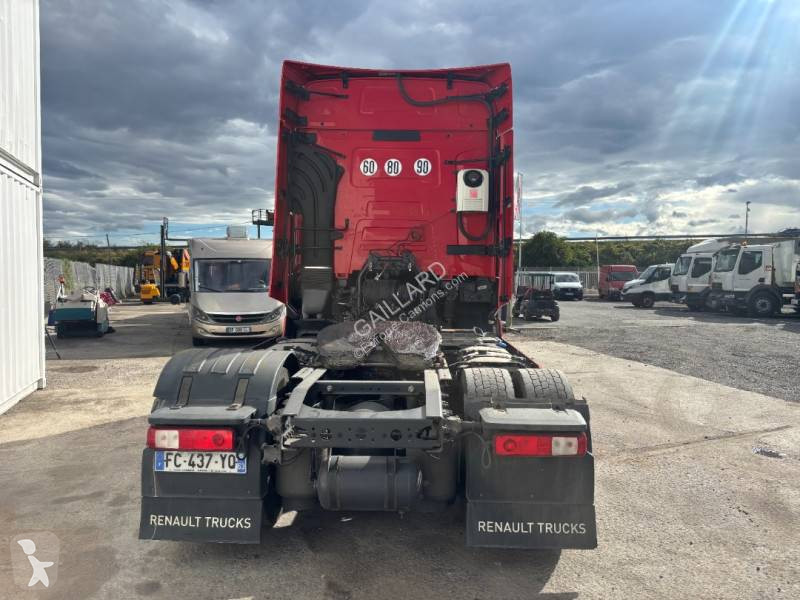 Cabeza tractora Renault