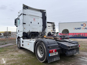 Tracteur Mercedes Actros 1848