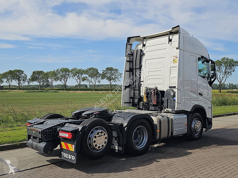 Tracteur Volvo 460 6X2 GT Single Boogie