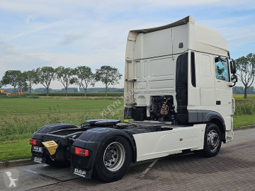 Cabeza tractora DAF