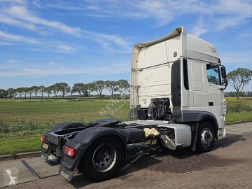 Cabeza tractora DAF