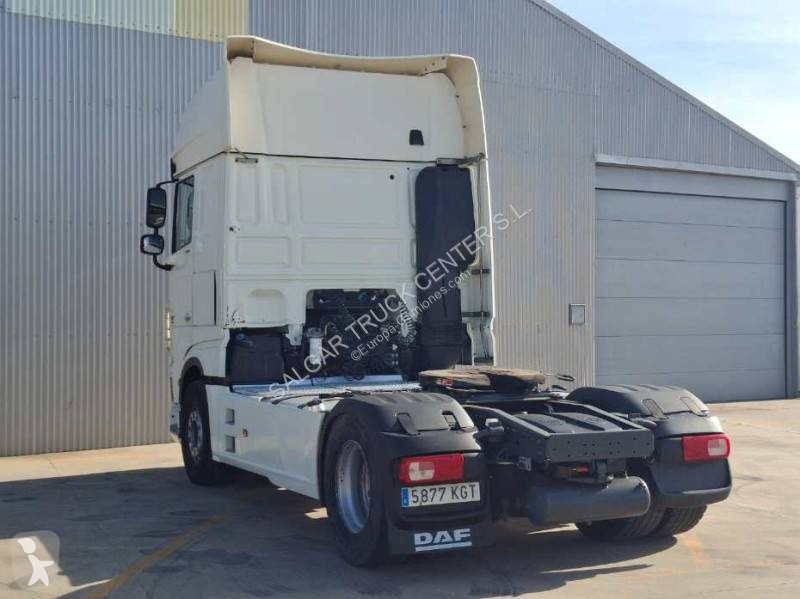 Cabeza tractora DAF