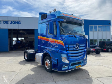 Tracteur produits dangereux / adr Mercedes