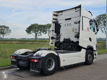 Cabeza tractora Renault