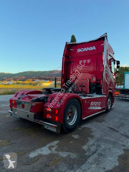 Cabeza tractora Scania