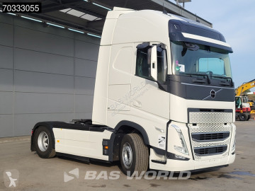 Cabeza tractora Volvo