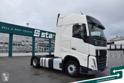 Cabeza tractora Volvo