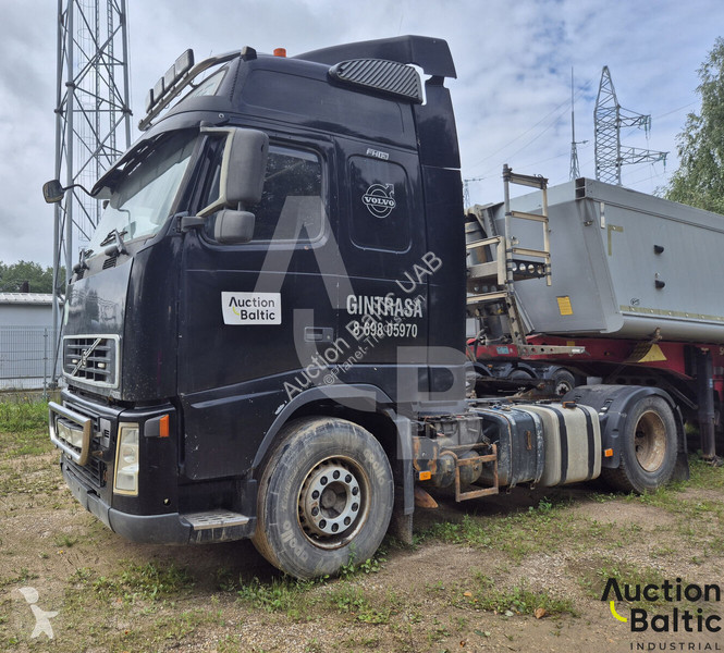 Cabeza tractora Volvo 440