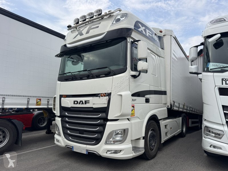 Cabeza tractora DAF