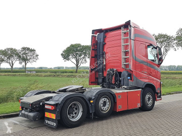 Cabeza tractora Volvo