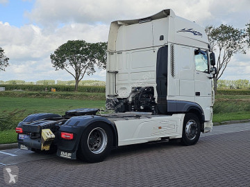 Cabeza tractora DAF
