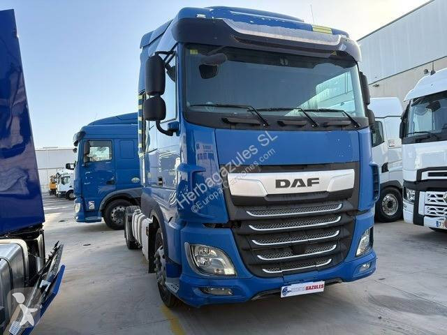 Cabeza tractora DAF