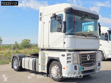 Тягач Renault
