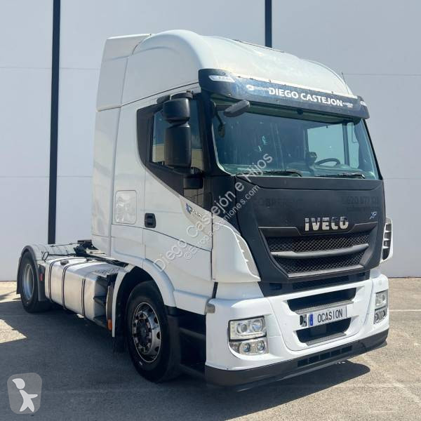 Cabeza tractora Iveco 460