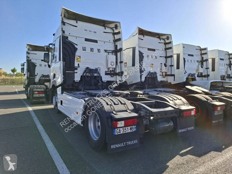 Cabeza tractora Renault 520