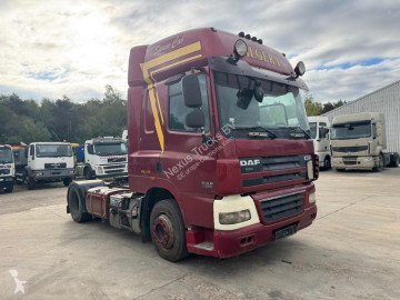 Cabeza tractora DAF