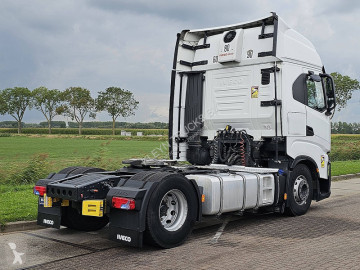 Тягач Iveco S-WAY AS440S48