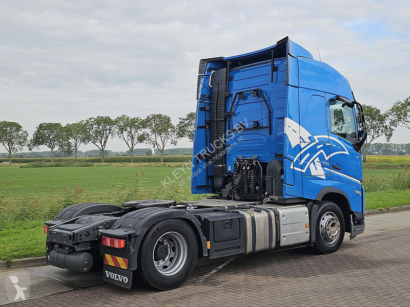 Tahač Volvo FH 460