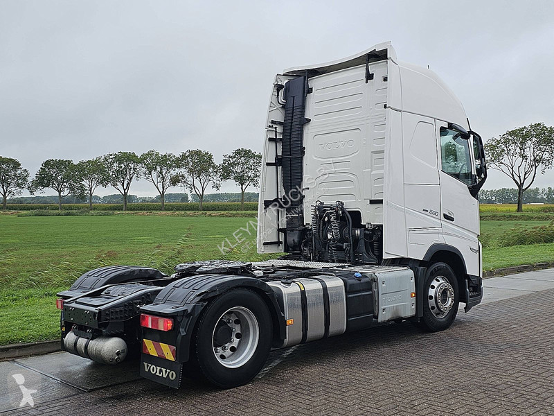 Cabeza tractora Volvo 500 globetrotter XL
