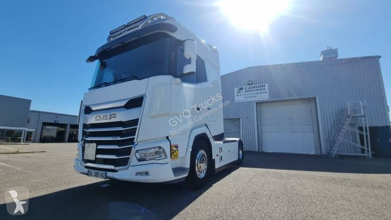 Тягач DAF 530 FT