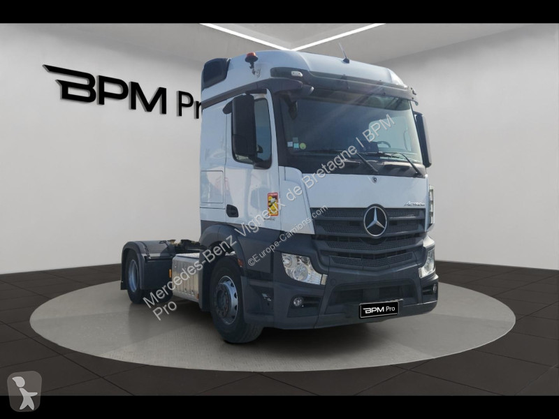 Cabeza tractora Mercedes II 1842 StreamSpace...