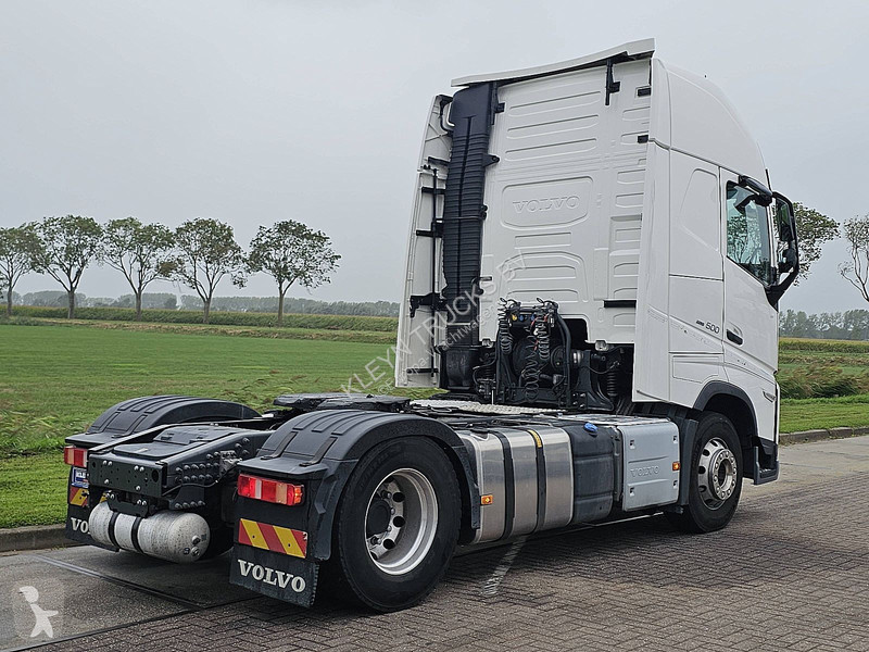 Tahač Volvo 500 globetrotter XL