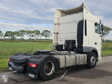 Cabeza tractora DAF