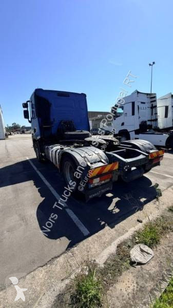 Trekker Renault C-Series 520