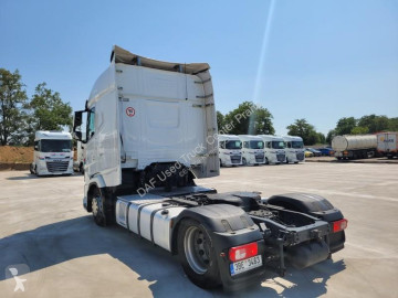 Cabeza tractora DAF