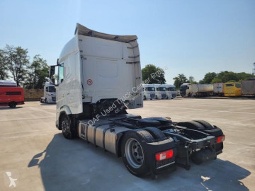 Cabeza tractora DAF