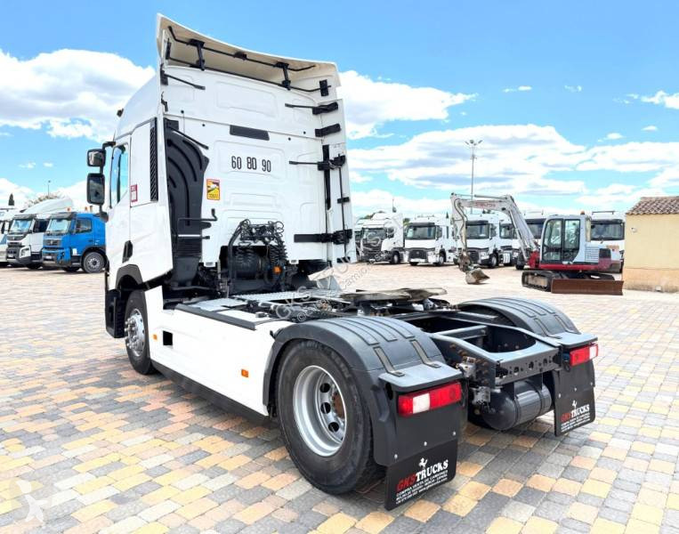 Cabeza tractora Renault 480