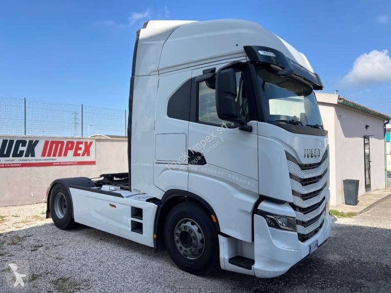 Cabeza tractora Iveco 490