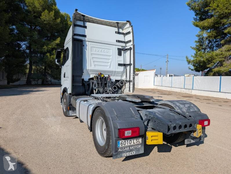 Cabeza tractora Iveco 510