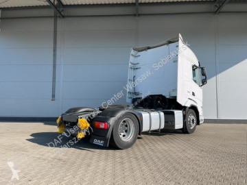 Cabeza tractora DAF