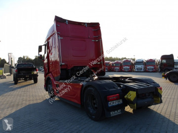 Cabeza tractora DAF