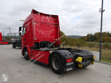 Cabeza tractora DAF